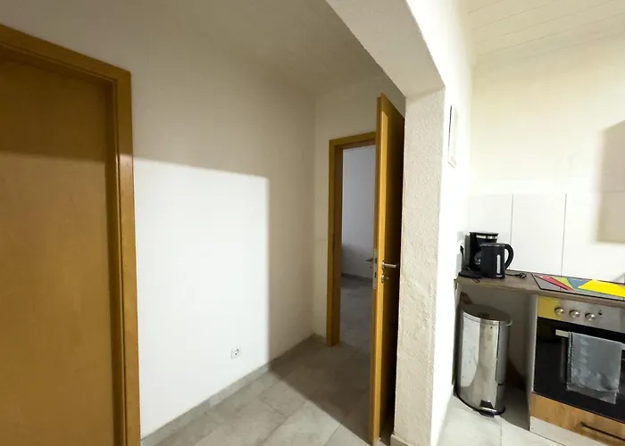 Serviceroom24 - 6 In Hoch Wlan - Smart-tv - 24-7 Check-in Und Kueche *