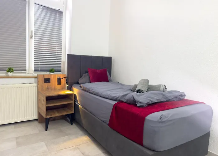 Serviceroom24 - 6 In Hoch Wlan - Smart-tv - 24-7 Check-in Und Kueche Appartement *